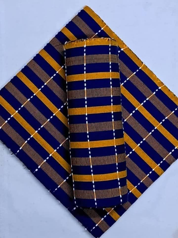 Tissu Géométrique Tricolore